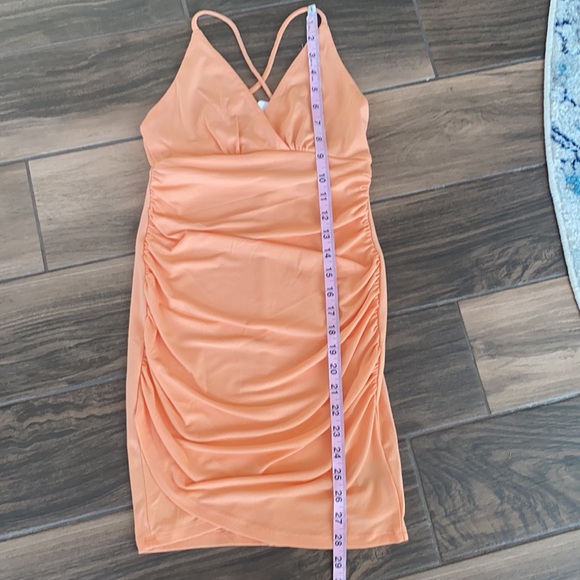 NWT bodycon mini dress - Picture 3 of 6